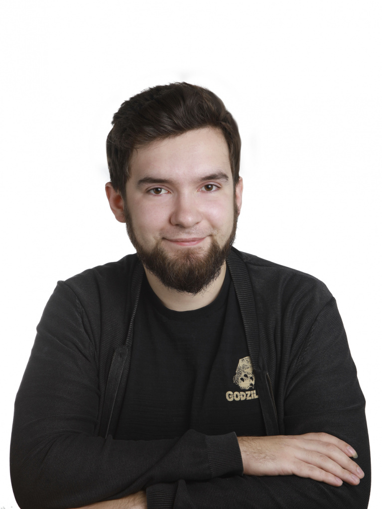 Андрей Артюшин
